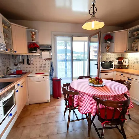 Large Bright With Balcony And Sea View Lejlighed Ajaccio (Corsica)