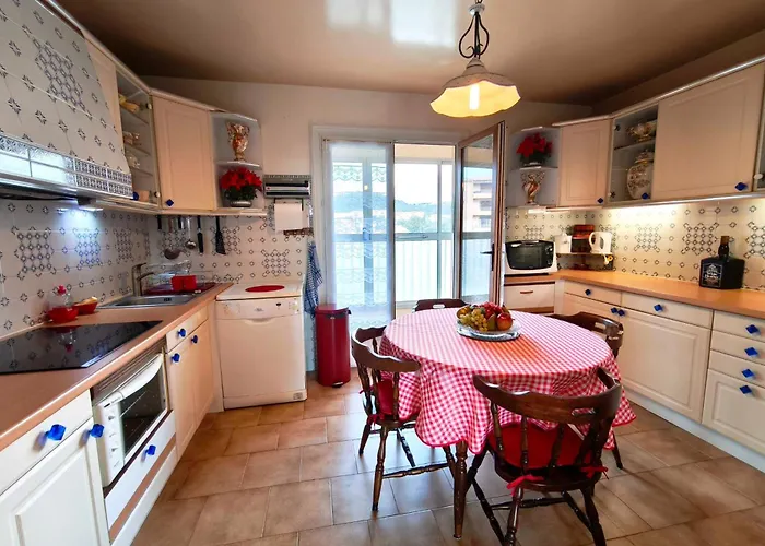 Large Bright With Balcony And Sea View Lejlighed Ajaccio (Corsica)